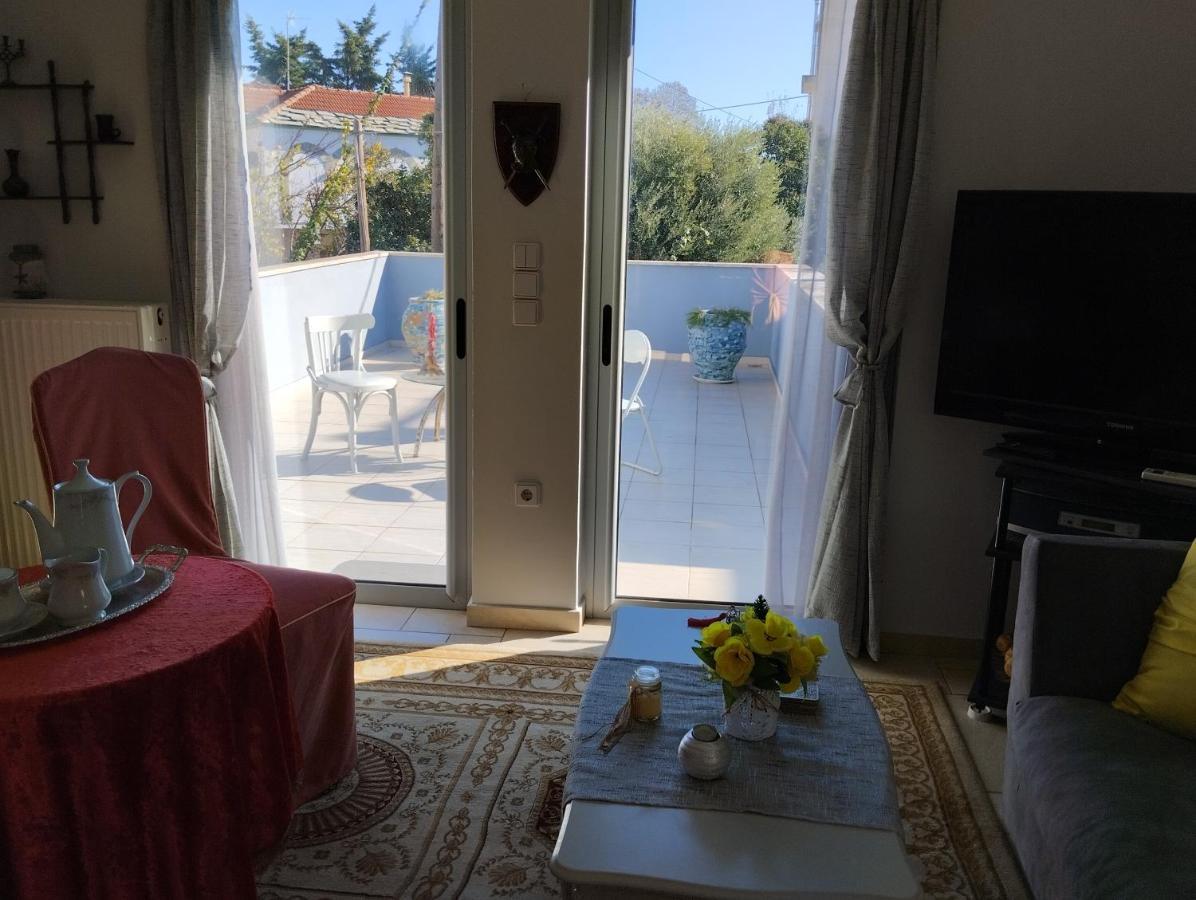 Πέτρινο Στη Θάλασσα Lejlighed Nafpaktos Eksteriør billede